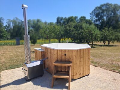 Bain nordique COMPANII 1600<br> (8-10 personnes)