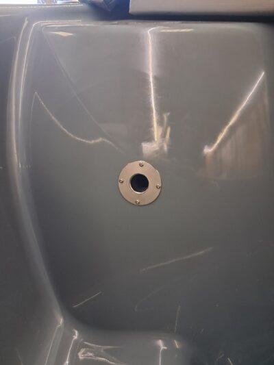 20240724_151255 Passe paroi inox à visser