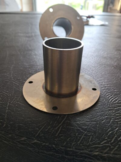 20250607_102842 (1) Passe paroi inox à visser